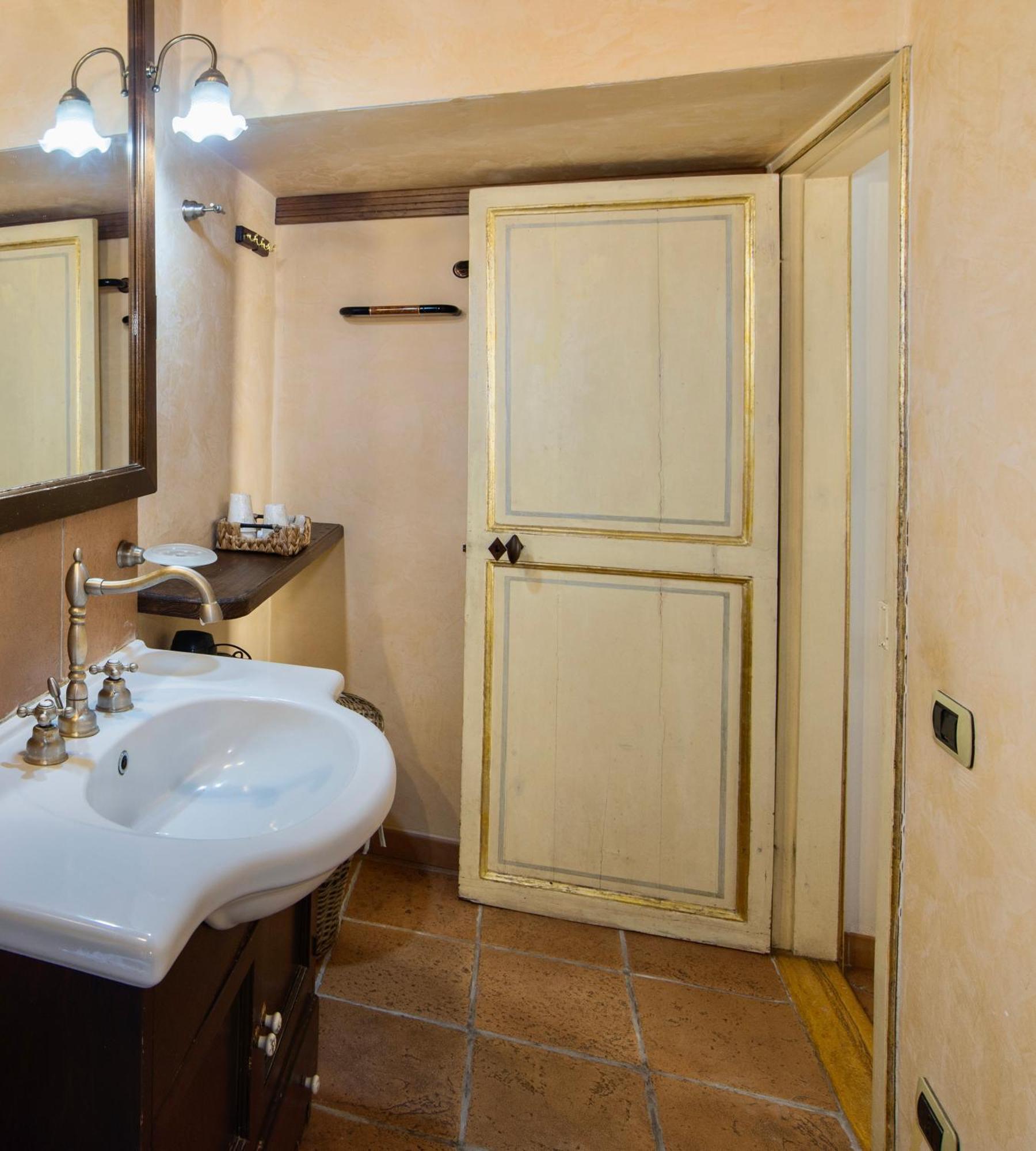 Trevi Fountain Apartment Rome Bagian luar foto