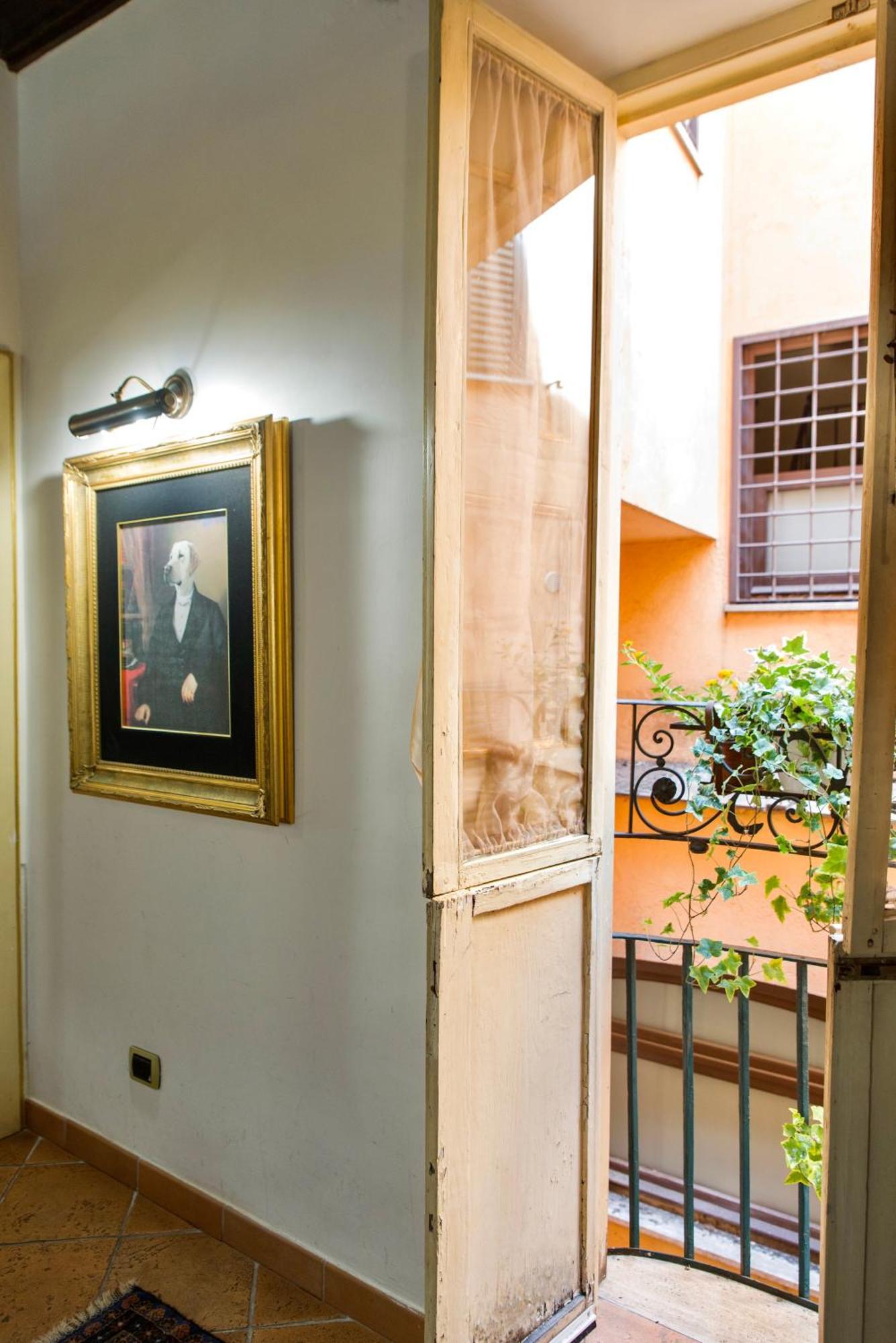 Trevi Fountain Apartment Rome Bagian luar foto